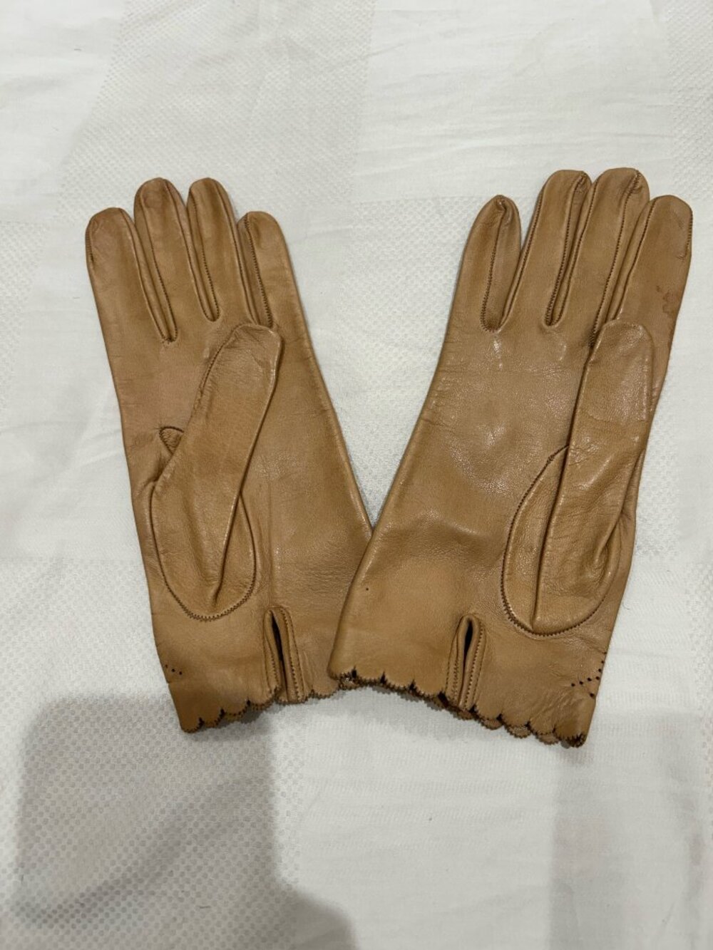 Leather Gloves with Perforated Detail - Picture 2 of 3